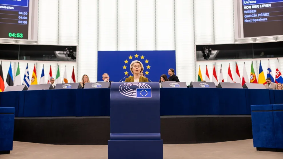 Ursula von der Leyen interviene ante el Parlamento Europeo